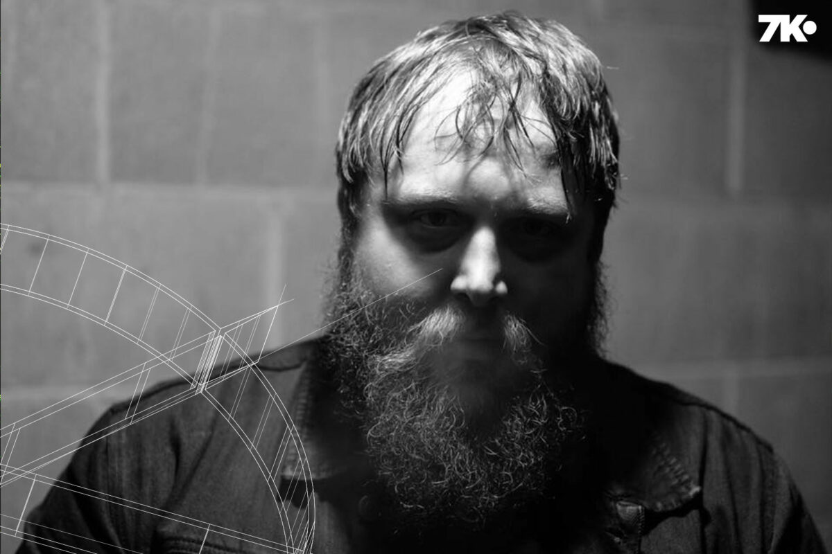 Figure sort un nouveau morceau issu de son prochain album "Monsters Undead"