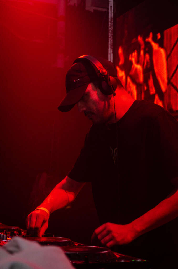 Magnetude @ Drum & Beer